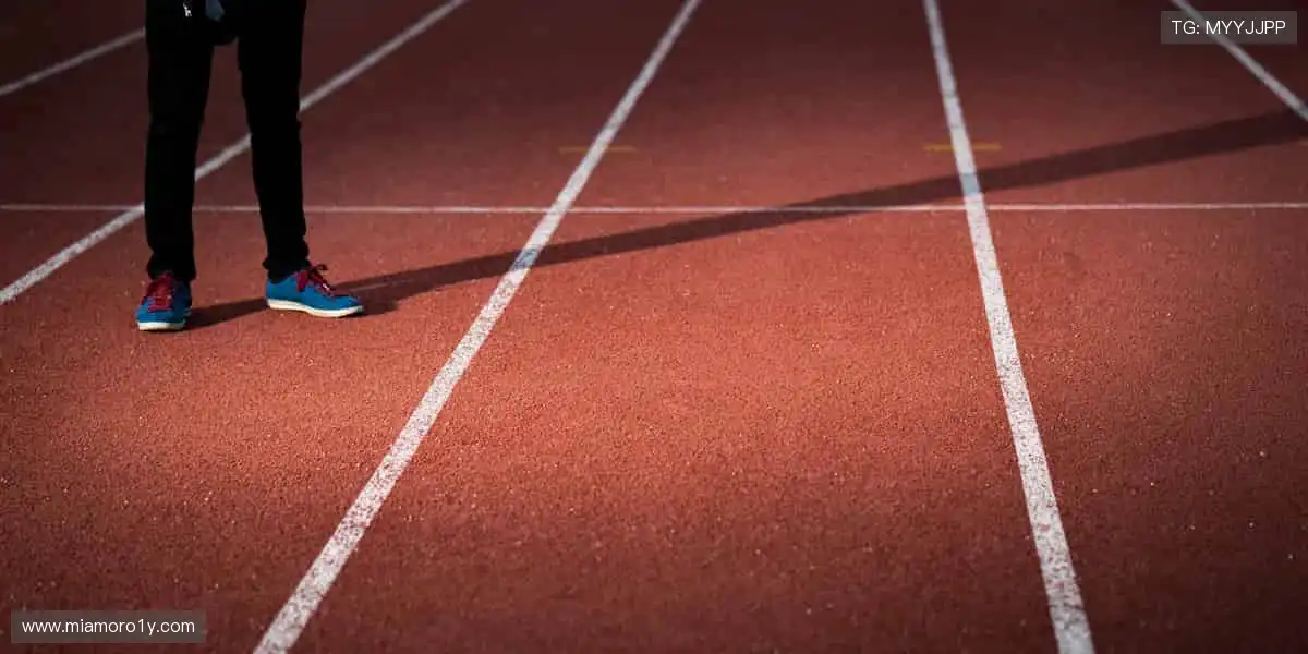 从训练场到直播间,我们与你同在!🏟️📱